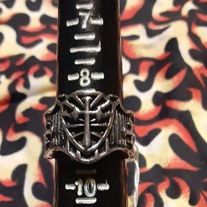 Biker Cross Shield Sz 9